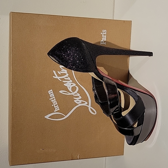 CHRISTIAN LOUBOUTIN HEELS - Picture 4 of 14
